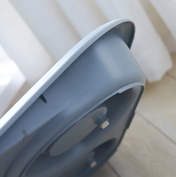 Doppelnapf für Katzen und Hunde mit Rutschfester Unterlage