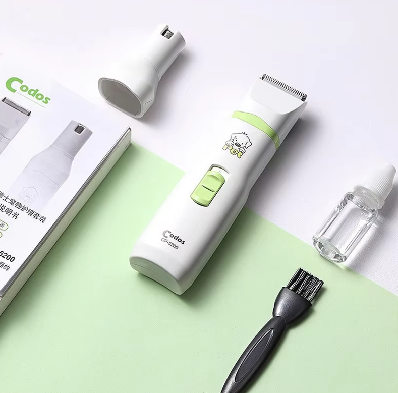 Elektrischer Haarschneider für Haustiere – Codos CP-5200 mit Mehreren Aufsätzen
