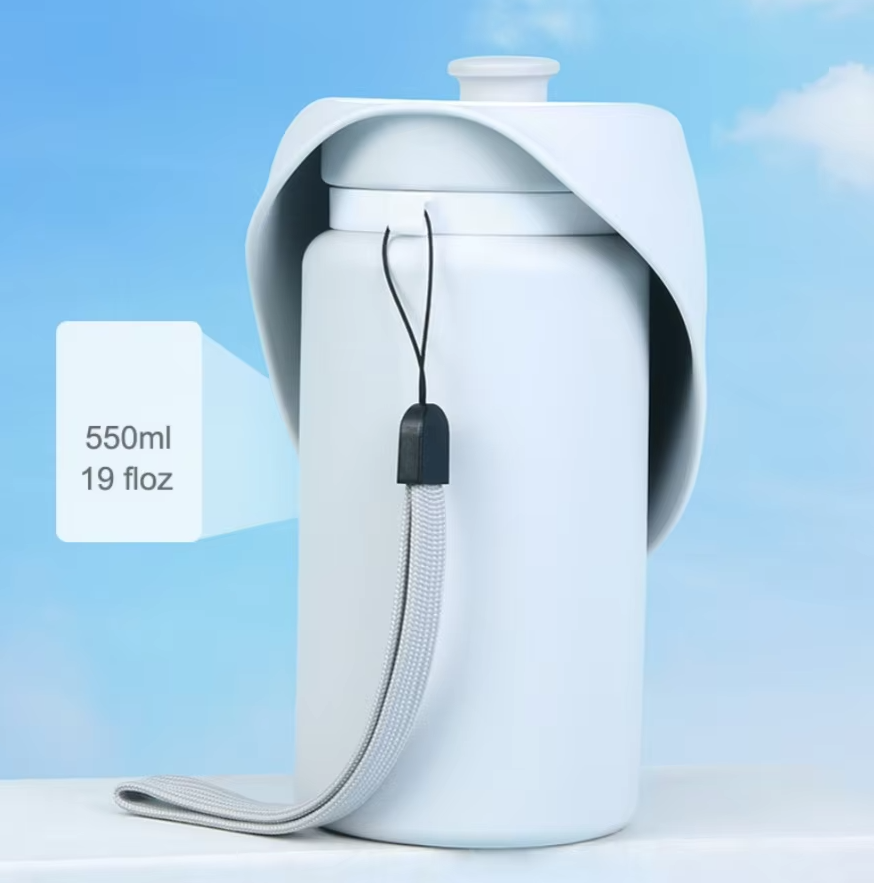 Faltbare Wasserflasche Für Haustiere Mit Integriertem Napf