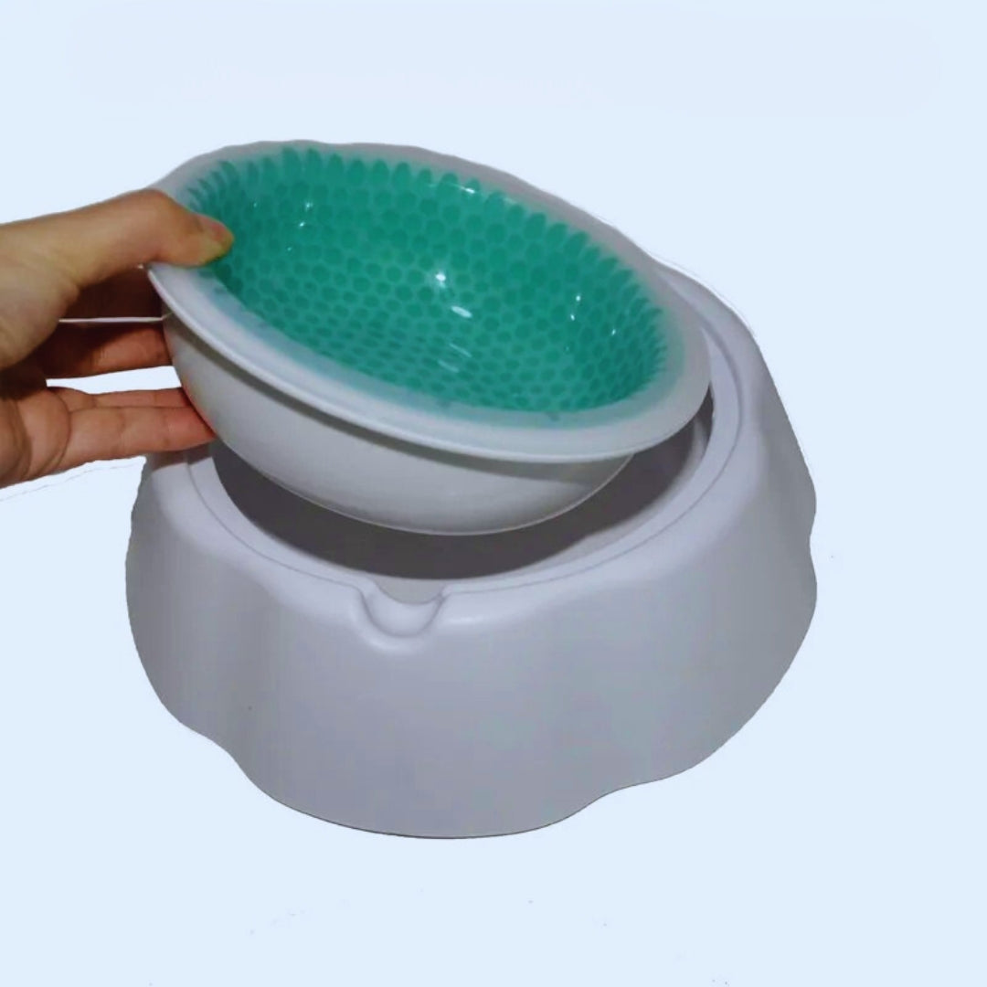 Wassersparende Hundetrinkschale mit Trenndesign – Rutschfeste Anti-Spill Schale