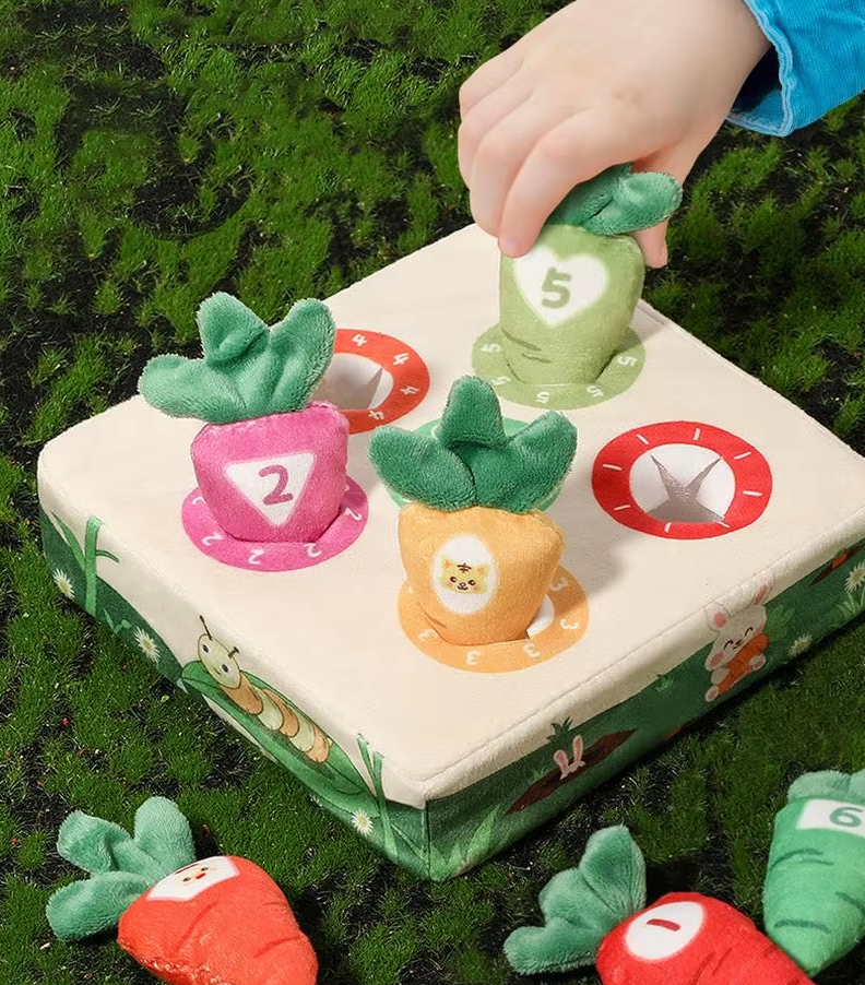 Interaktives Katzenspielzeug – Bunte Fischspielzeuge Im Set Zum Kauen und Spielen